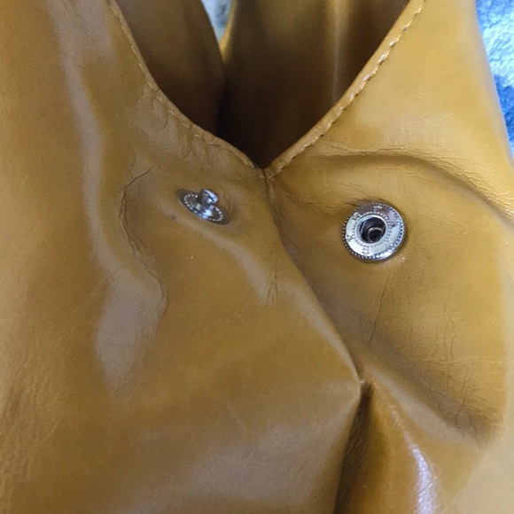 Mustard Yellow Bow purse - Picture 3 of 8